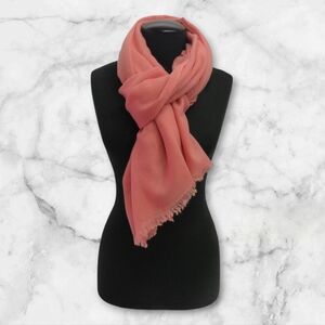 Pink shawl